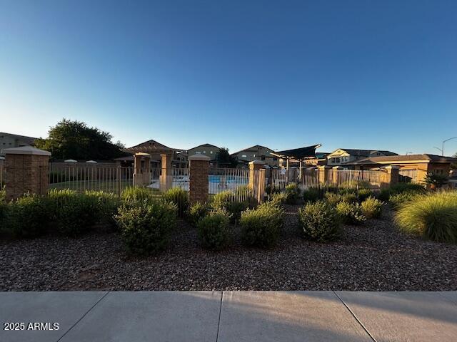 1350 S Greenfield Rd Unit 1219, Mesa, AZ 85206 - view of home's exterior with a residential view