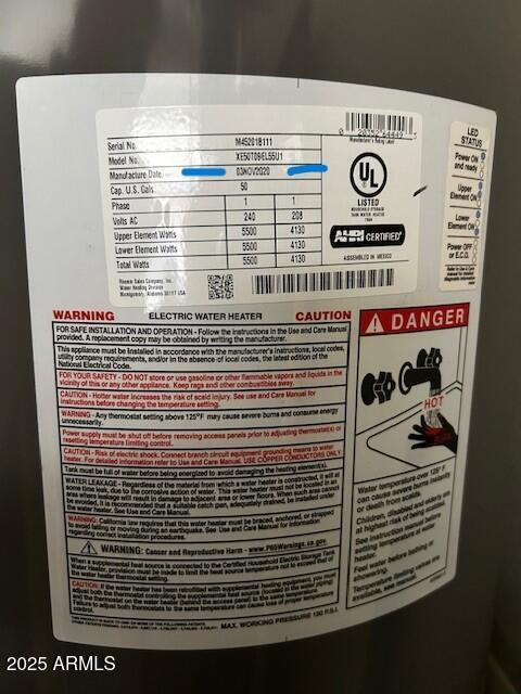 1350 S Greenfield Rd Unit 1219, Mesa, AZ 85206 - detailed view of water heater
