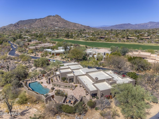 drone / aerial view featuring a mountain view