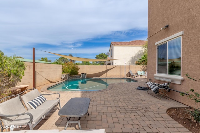 120 E Concorda Dr, Tempe, AZ 85282 - view of swimming pool featuring a patio area, a fenced backyard, and a fenced in pool