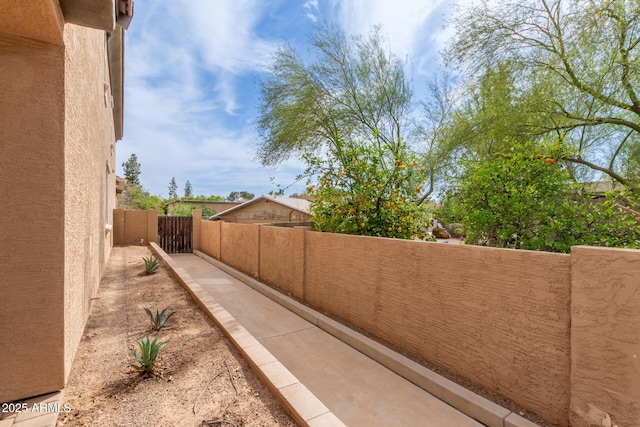 120 E Concorda Dr, Tempe, AZ 85282 - exterior space with fence