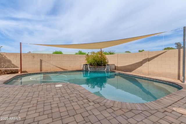 120 E Concorda Dr, Tempe, AZ 85282 - view of pool with a fenced backyard, a fenced in pool, and a patio