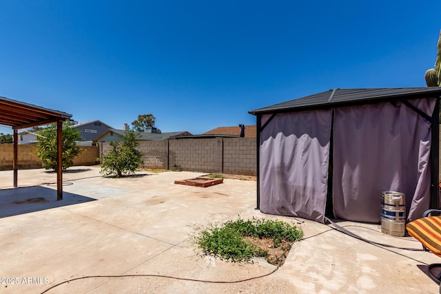 5432 W Sunnyside Dr, Glendale, AZ 85304 - fenced backyard with a patio area