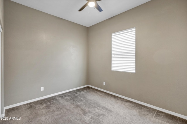 unfurnished room featuring carpet floors and ceiling fan