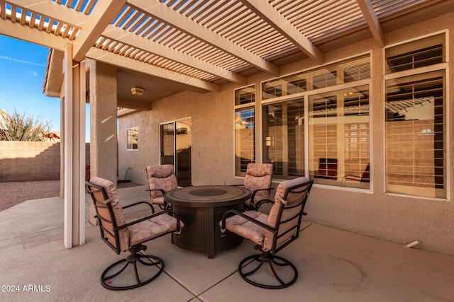 view of patio featuring a pergola