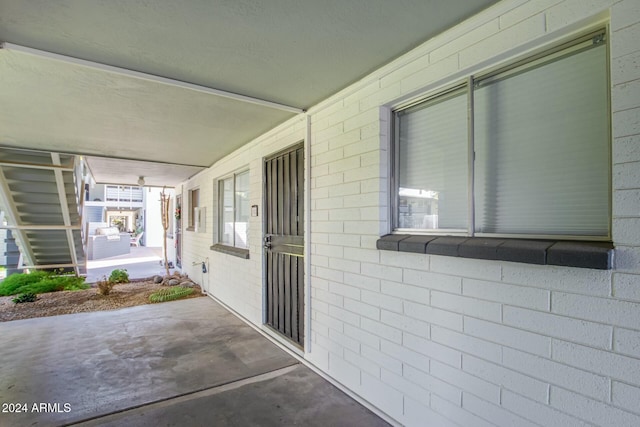 view of patio featuring covered porch