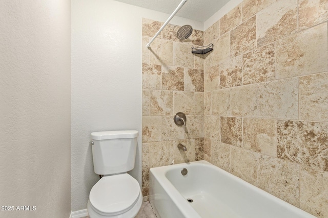 2301 E University Dr Unit 172, Mesa, AZ 85213 - bathroom featuring toilet, bathtub / shower combination, and baseboards