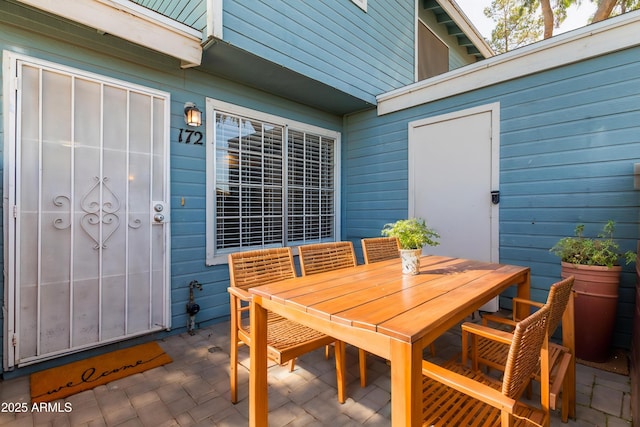 2301 E University Dr Unit 172, Mesa, AZ 85213 - view of patio featuring outdoor dining area