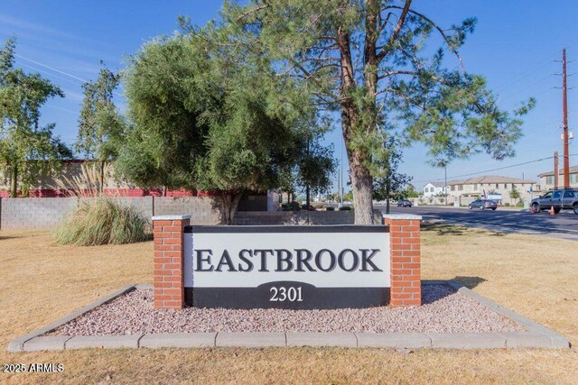 2301 E University Dr Unit 172, Mesa, AZ 85213 - view of community sign