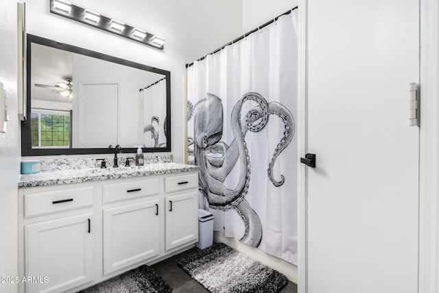 1961 N Hartford St Unit 1092, Chandler, AZ 85225 - bathroom featuring vanity, ceiling fan, and a shower with curtain