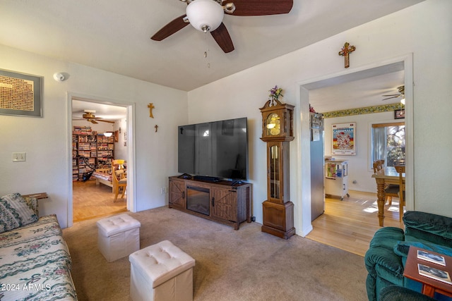 1987 Stagg Run, Overgaard, AZ 85933 - living room with light carpet and ceiling fan