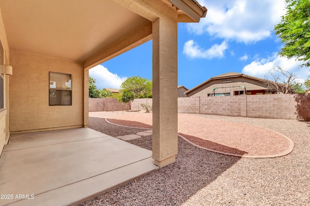 1422 E Ebony Dr, Chandler, AZ 85286 - view of patio featuring a fenced backyard