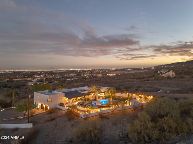 view of aerial view at dusk