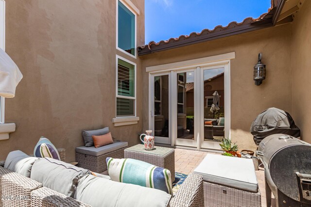 3441 S Halsted Pl, Chandler, AZ 85286 - view of patio featuring an outdoor hangout area