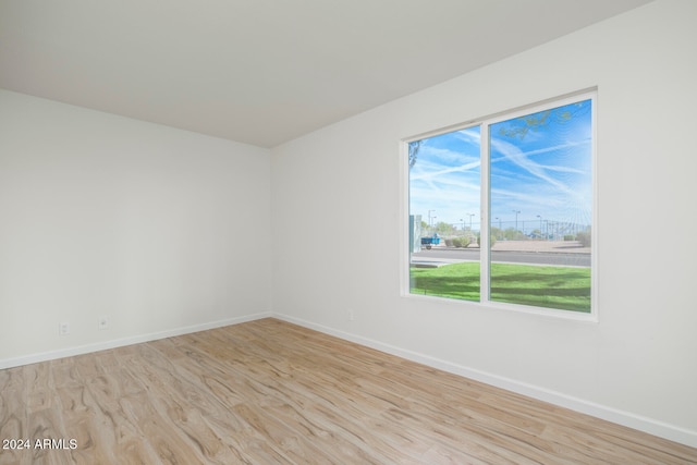 empty room featuring light hardwood / wood-style floors