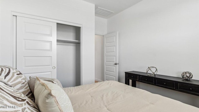 38100 W Bello Ln, Maricopa, AZ 85138 - bedroom with a closet