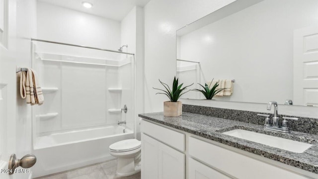 38100 W Bello Ln, Maricopa, AZ 85138 - full bath featuring toilet, shower / bath combination, and vanity