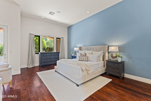 37334 N Winding Wash Trl, Carefree, AZ 85377 - bedroom featuring recessed lighting, baseboards, visible vents, and hardwood / wood-style floors