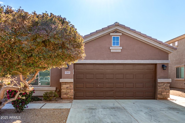 view of front of house with a garage