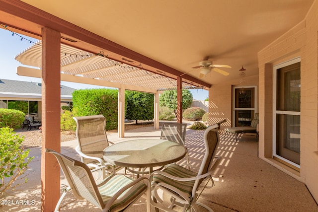 view of patio with a pergola and ceiling fan