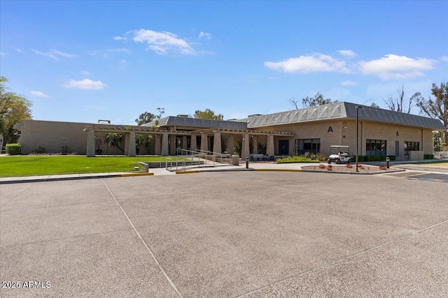 view of building exterior