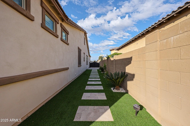 view of yard featuring fence