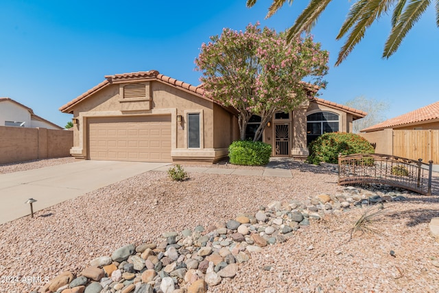 view of front of house featuring a garage