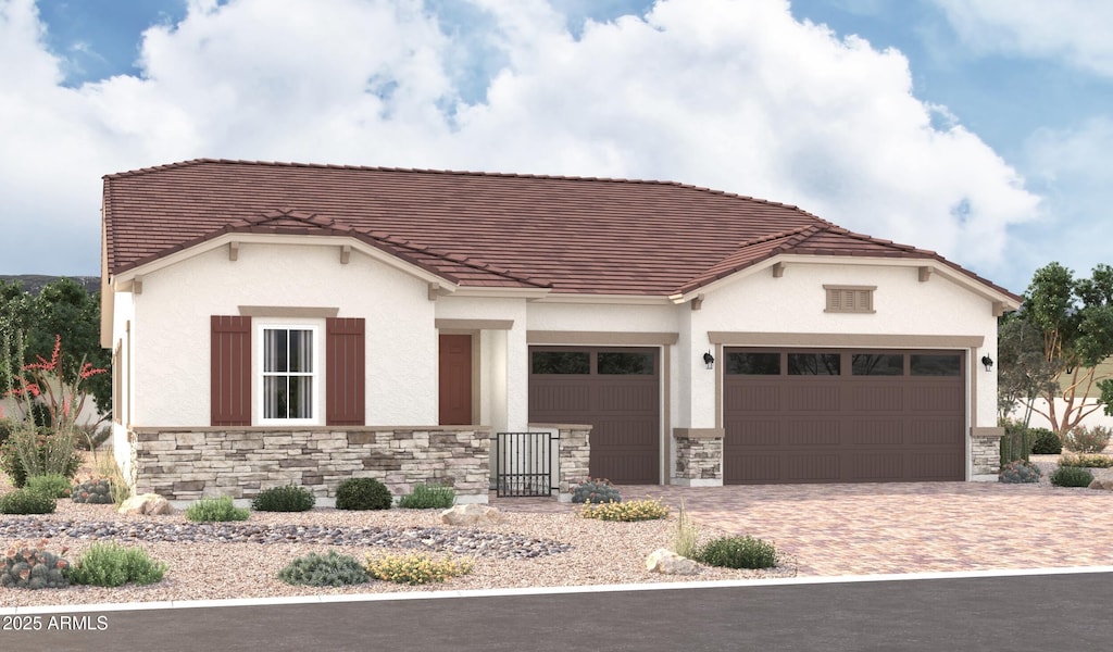 view of front facade with a garage