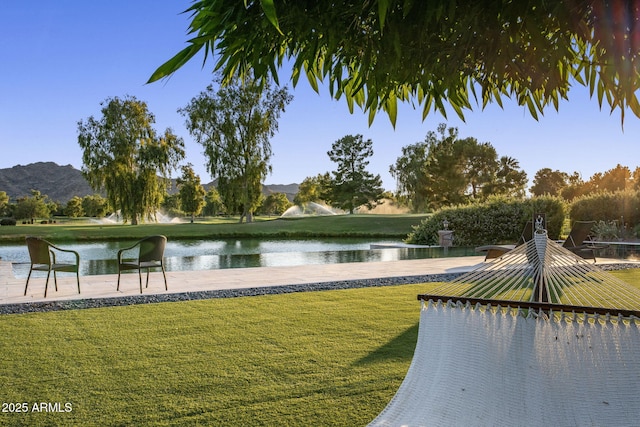 8312 N Golf Dr, Paradise Valley, AZ 85253 - view of water feature with a mountain view
