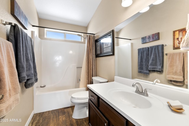 11180 E Navajo Dr, Dewey, AZ 86327 - full bathroom with vanity, toilet, wood finished floors, and shower / bath combo with shower curtain