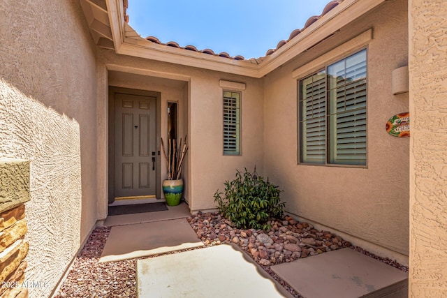 7617 E Desert Honeysuckle Dr, Gold Canyon, AZ 85118 - entrance to property featuring stucco siding