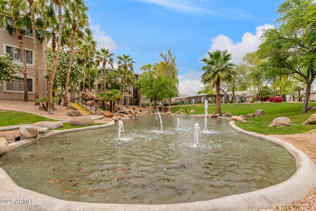5345 E Van Buren St Unit 258, Phoenix, AZ 85008 - view of community with a yard