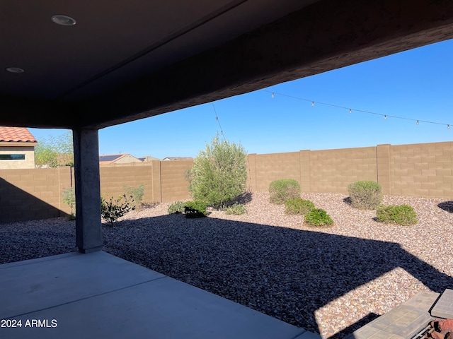 view of yard with a patio