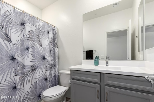 286 E Raleigh Dr, Chandler, AZ 85286 - bathroom with toilet, vanity, and a shower with curtain