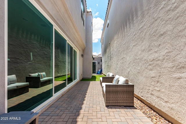 286 E Raleigh Dr, Chandler, AZ 85286 - view of patio / terrace