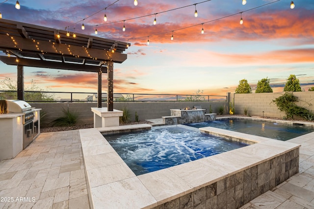 826 E Buist Ave, Phoenix, AZ 85042 - pool at dusk with area for grilling, a fenced backyard, a grill, and an in-ground hot tub