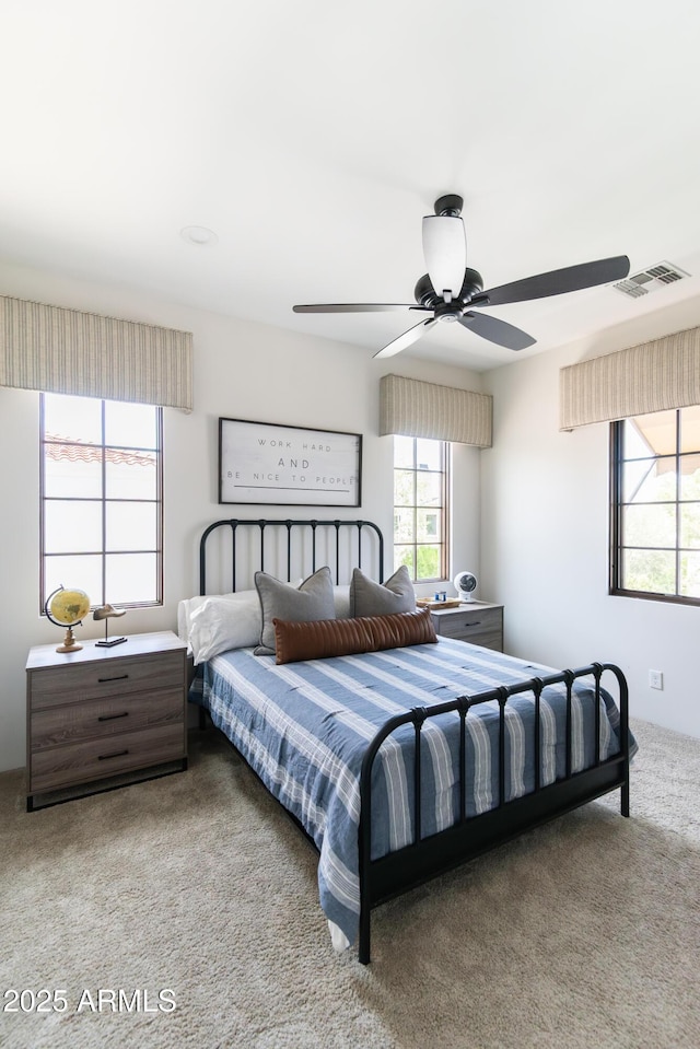 3511 N 39th Pl, Phoenix, AZ 85018 - carpeted bedroom featuring ceiling fan