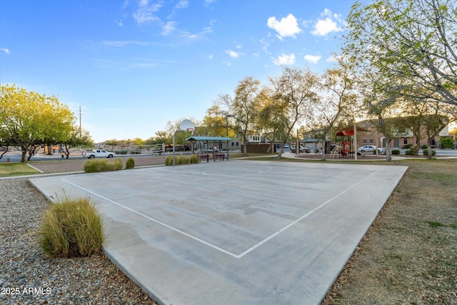 470 N 168th Ln, Goodyear, AZ 85338 - view of community featuring community basketball court