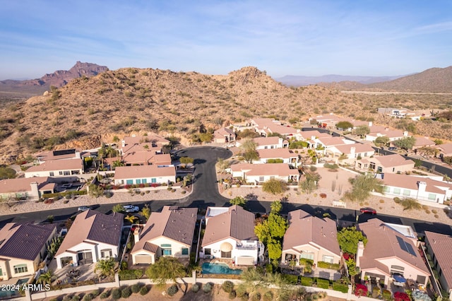 bird's eye view featuring a mountain view