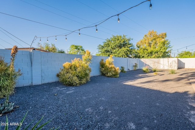 3834 E Clarendon Ave, Phoenix, AZ 85018 - view of fenced backyard