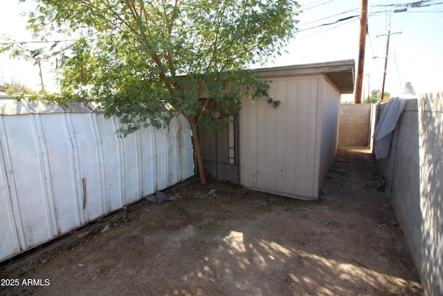 view of outdoor structure