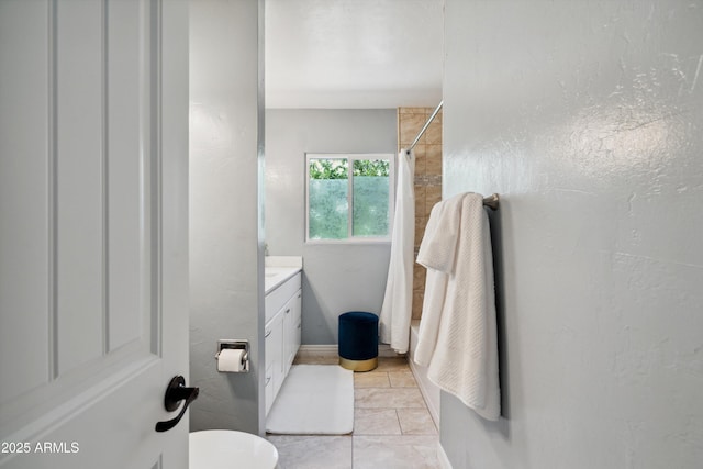 2726 E Fairmount Ave, Phoenix, AZ 85016 - bathroom with vanity and a shower with shower curtain