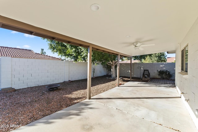 view of patio / terrace with ceiling fan