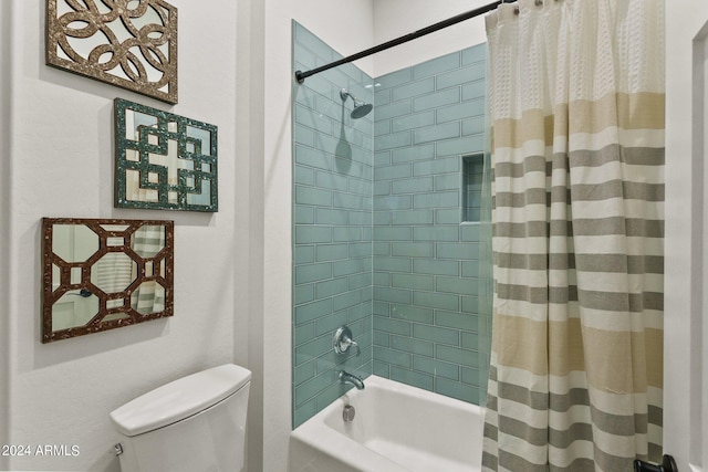 full bath with shower / bath combination with curtain and toilet