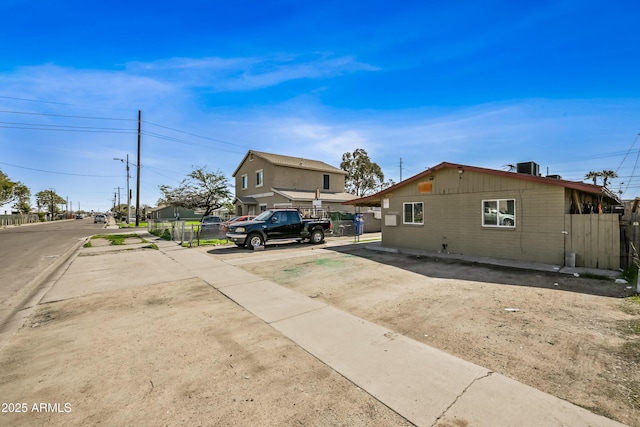 2237 E Taylor St, Phoenix, AZ 85006 - view of side of property