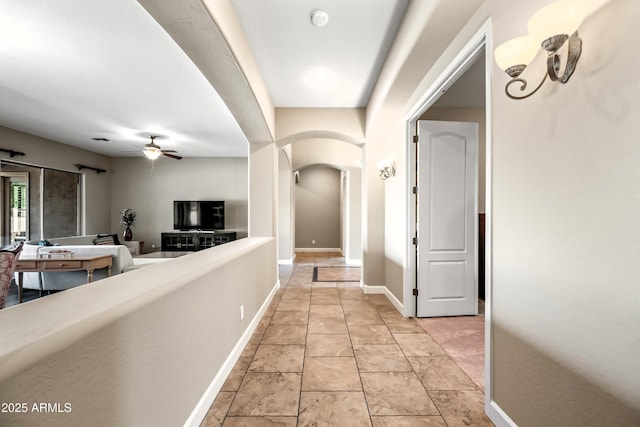 2565 N 141st Ln, Goodyear, AZ 85395 - corridor featuring arched walkways and baseboards