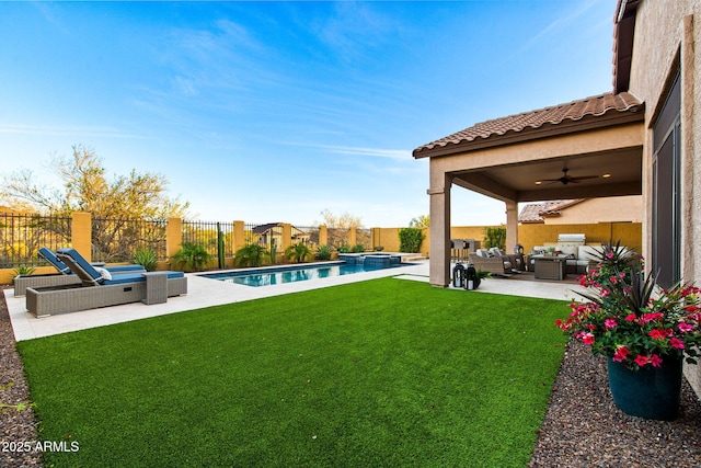 8633 E Kael Cir, Mesa, AZ 85207 - view of yard featuring an outdoor living space, a ceiling fan, a patio, and a pool with connected hot tub