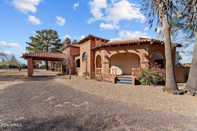 view of mediterranean / spanish-style home