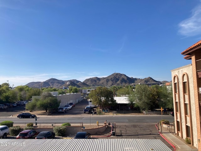 17 E Ruth Ave Unit 303, Phoenix, AZ 85020 - view of mountain backdrop
