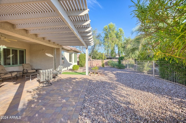 view of yard featuring a pergola and a patio area